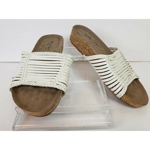 Walking Cradles Womens Pool White Sandals Size 8W Slip On Cork Heel Leather